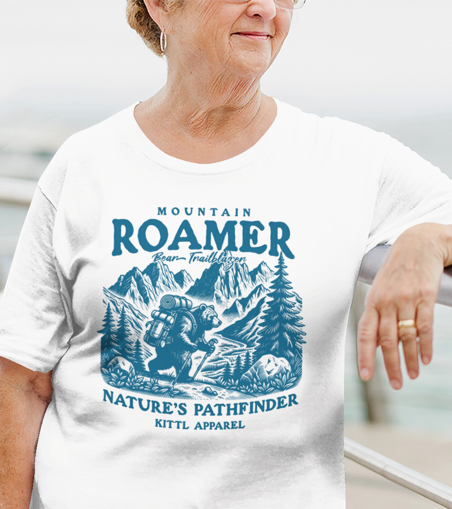 MOUNTAIN ROAMER BEAR TRAILBLAZER NATURE'S PATHFINDER KITTl T-Shirt