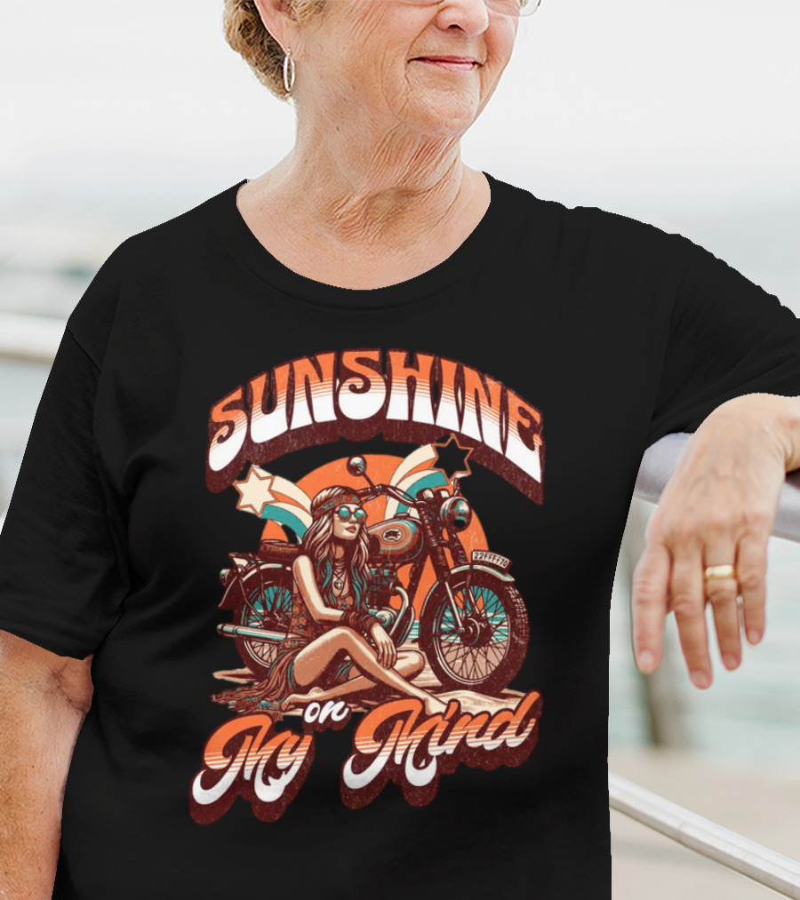 Sunshine On My Mind Hippie Motorcycle Sunset Retro Summer T-Shirt