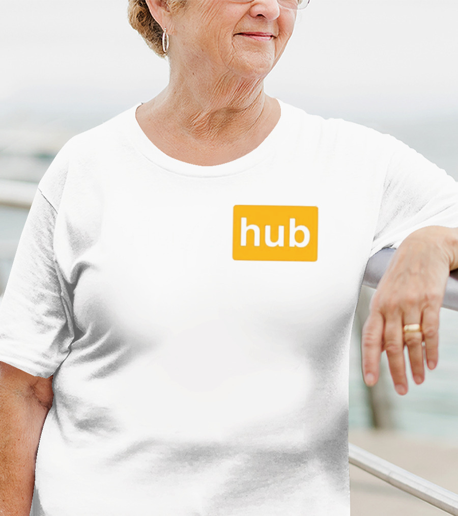 Briggs Hub Meme T-Shirt
