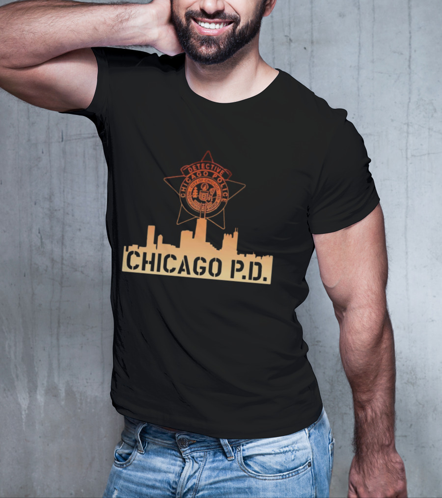 Chicago P.D. Detective Chicago Police Badge And City Skyline T-Shirt