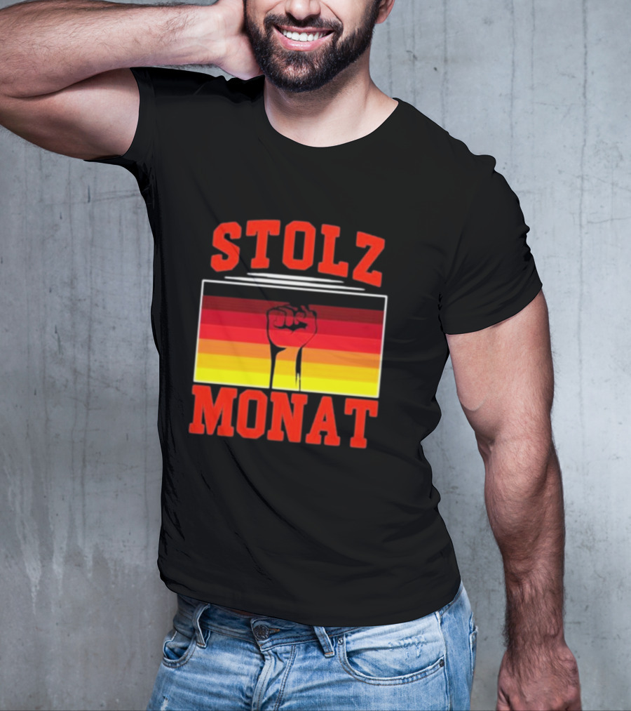 Stolz Monat Fist With German Flag Colors T-Shirt
