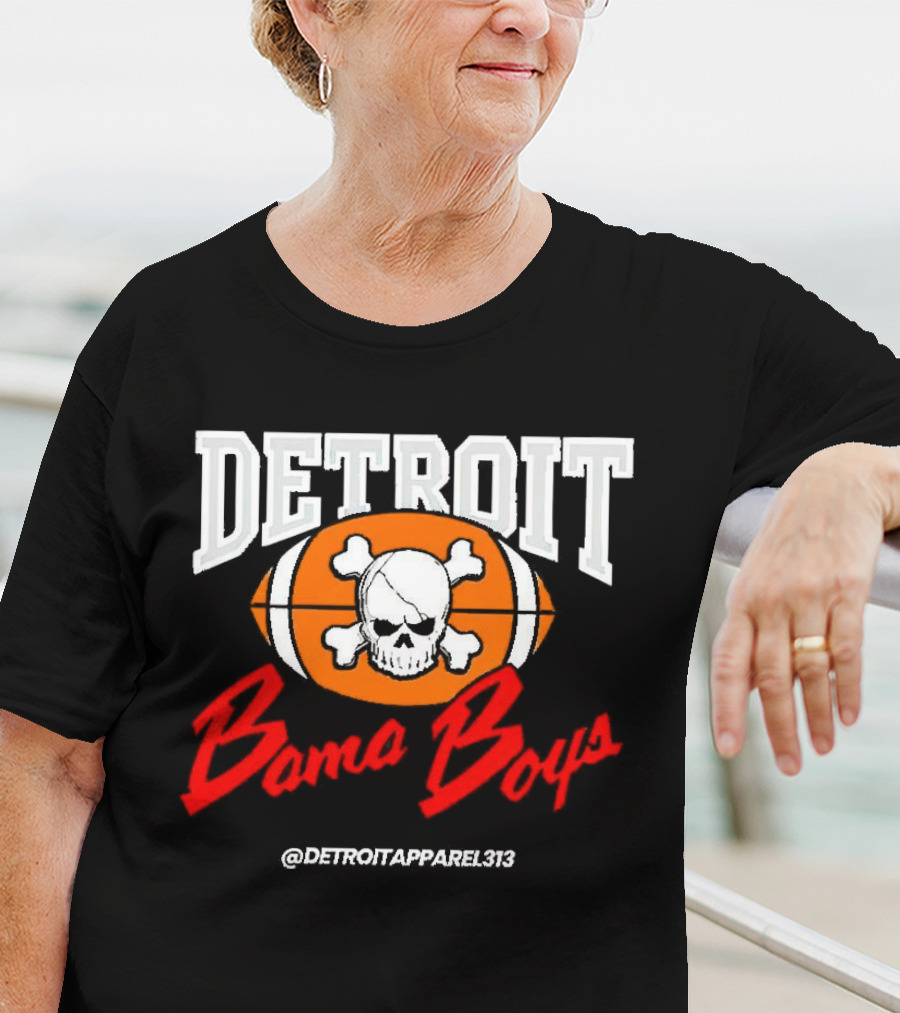 Detroit Bama Boys Skull Football @DetroitApparel313 T-Shirt