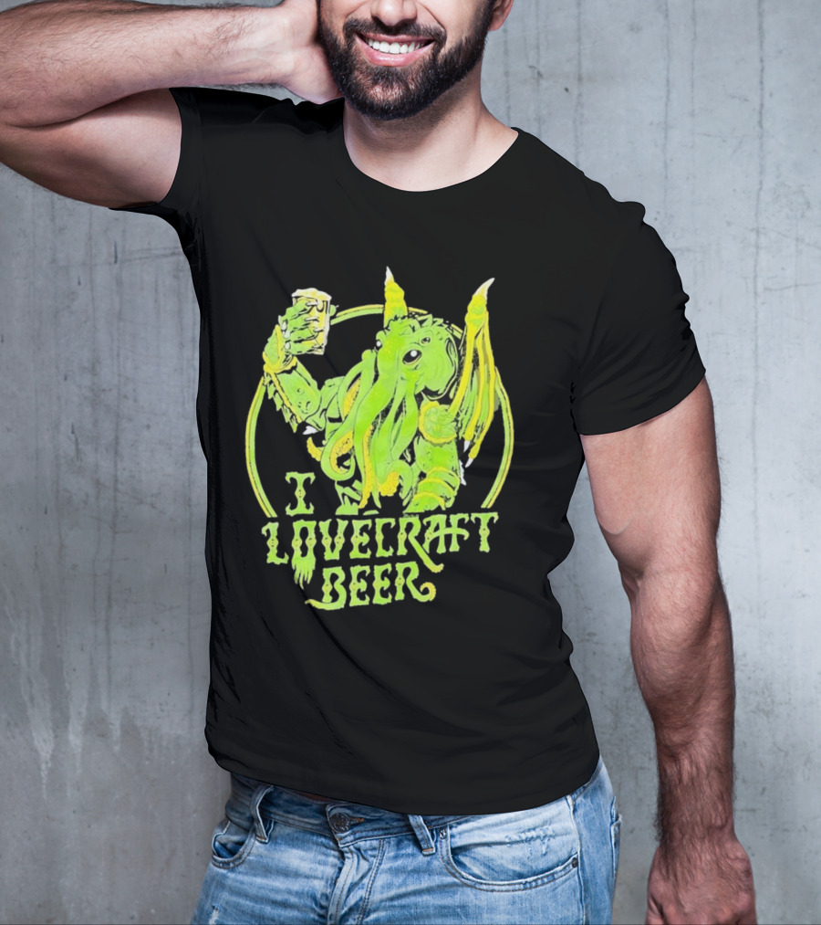 Cthulhu I Love Craft Beer Green Creature Holding Mug T-Shirt