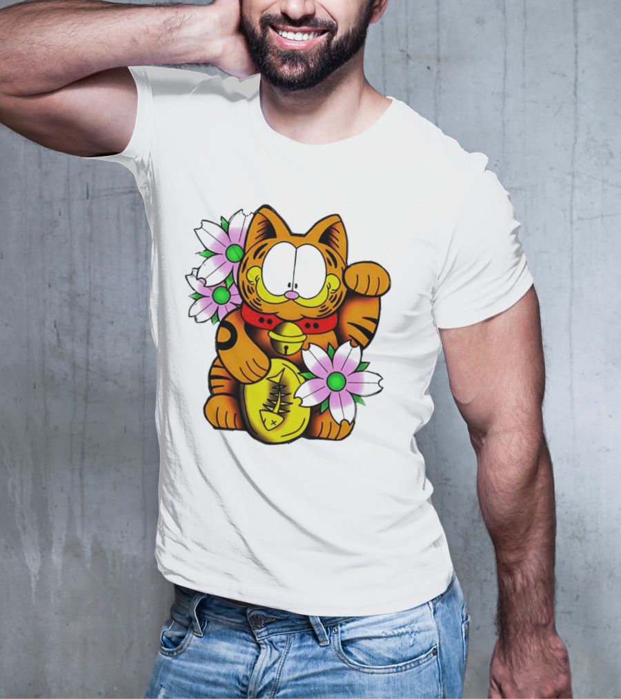 Garfield Maneki Neko With Fish Coin And Flowers T-Shirt