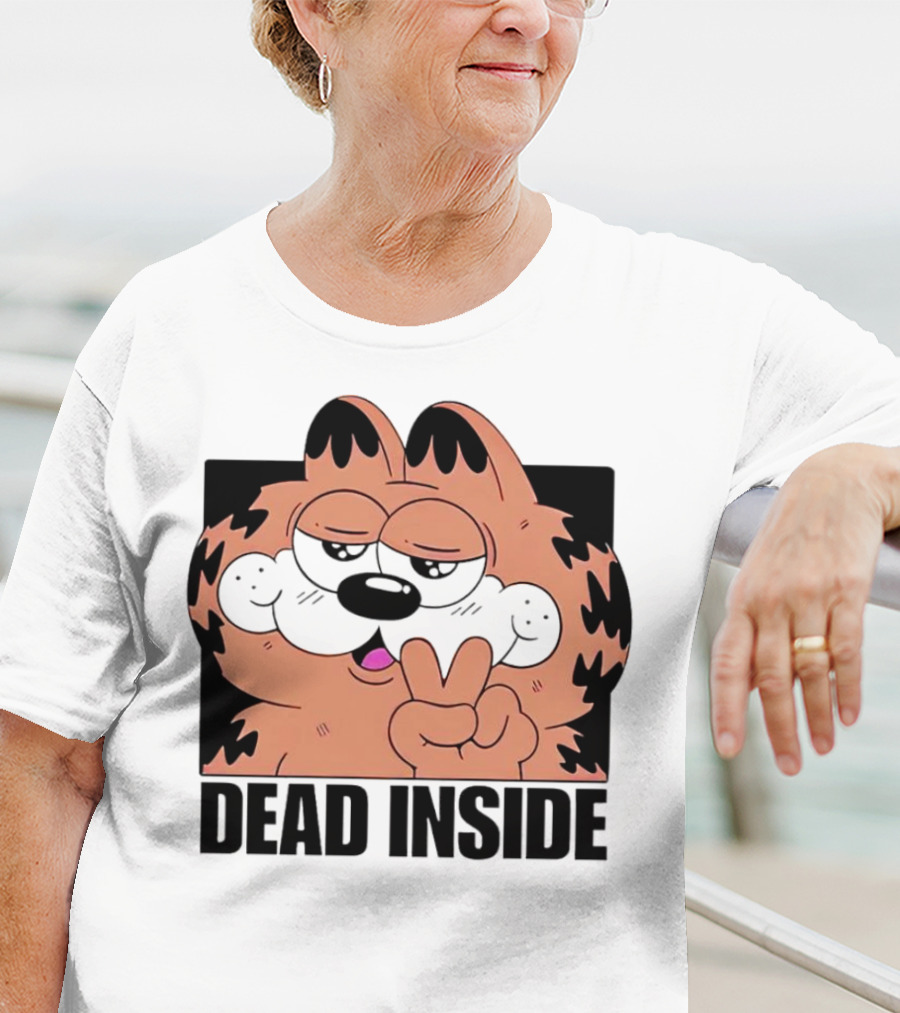 Garfield Dead Inside Peace Sign Iconic Meme T-Shirt