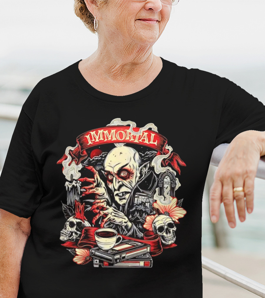 Count Orlok Nosferatu Immortal Vampire With Skulls And Coffin Mug T-Shirt