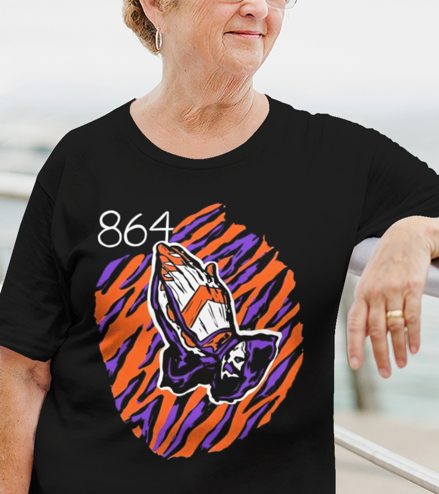 864 Clemson Tigers Praying Hands Football T-Shirt