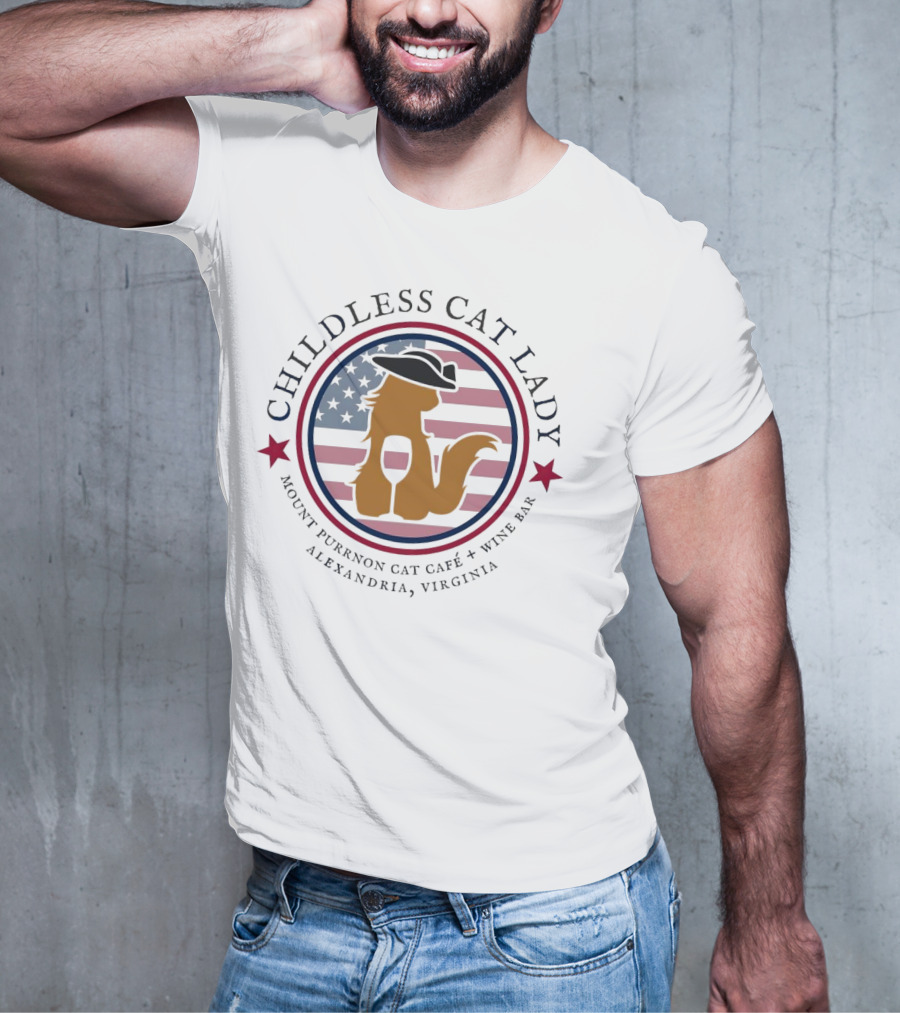 Childless Cat Lady Mount Purrnon Cat Café Wine Bar Alexandria Virginia American Flag Hat And Wine Glass Cat T-Shirt