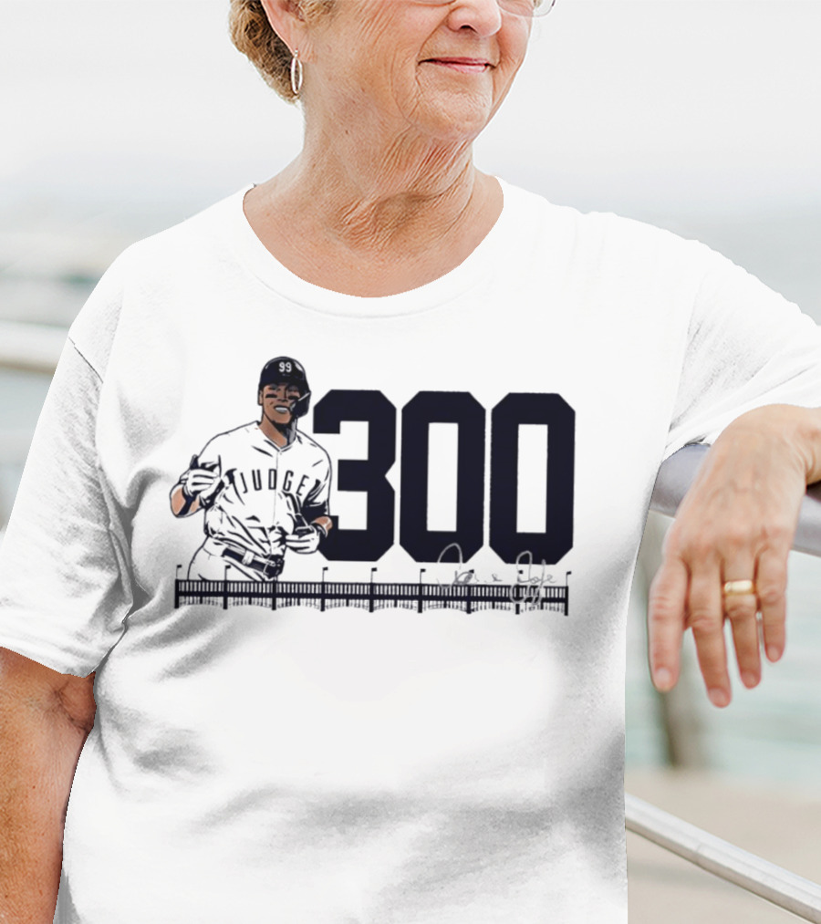 Aaron Judge 300 Career Home Runs Yankees Signature T-Shirt