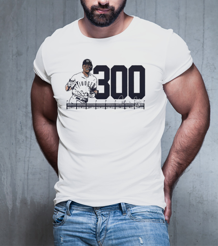 Aaron Judge 300 Career Home Runs Yankees Signature T-Shirt