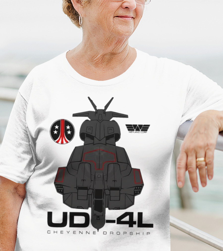 Alien UD-4L Cheyenne Dropship Weyland Yutani Corporation Badge T-Shirt