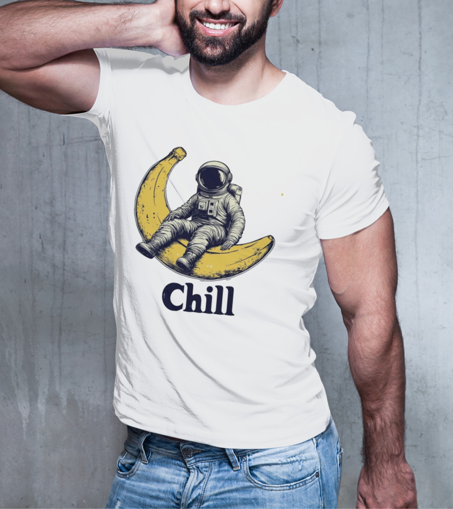 Astronaut Chill Sit On Moon Banana T-Shirt