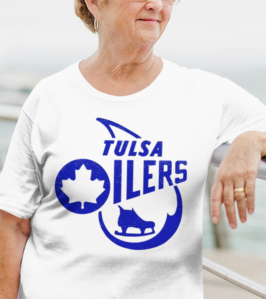 Tulsa Oilers 1982 Maple Leaf Ice Skate T-Shirt