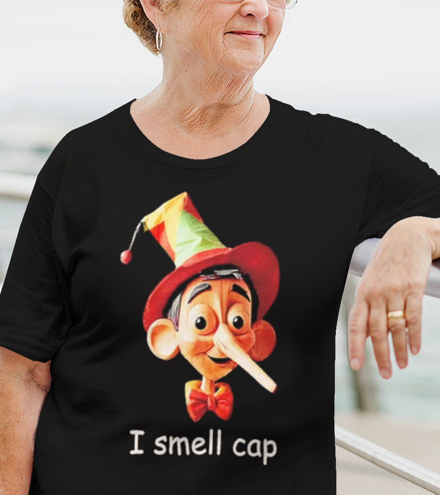 I Smell Cap Puppet Pinocchio With Colorful Hat And Bow Tie T-Shirt