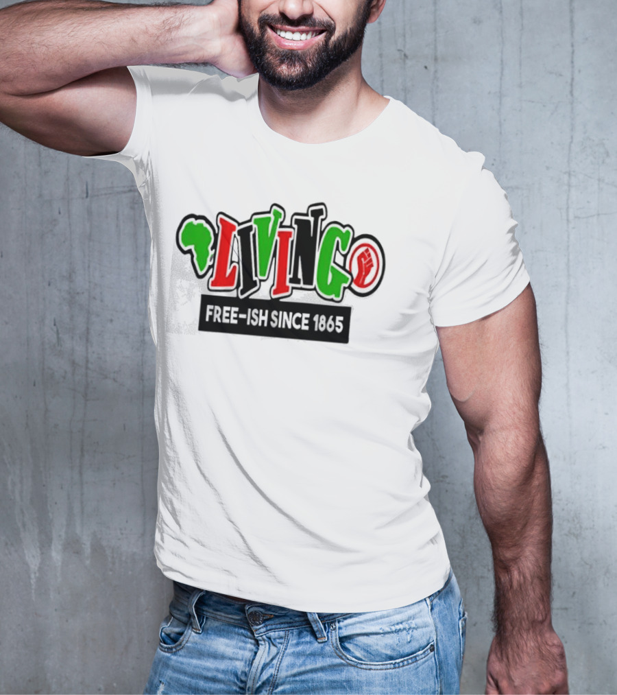 LIVING FREE-ISH SINCE 1865 AFRICA MAP SYMBOL FIST T-Shirt
