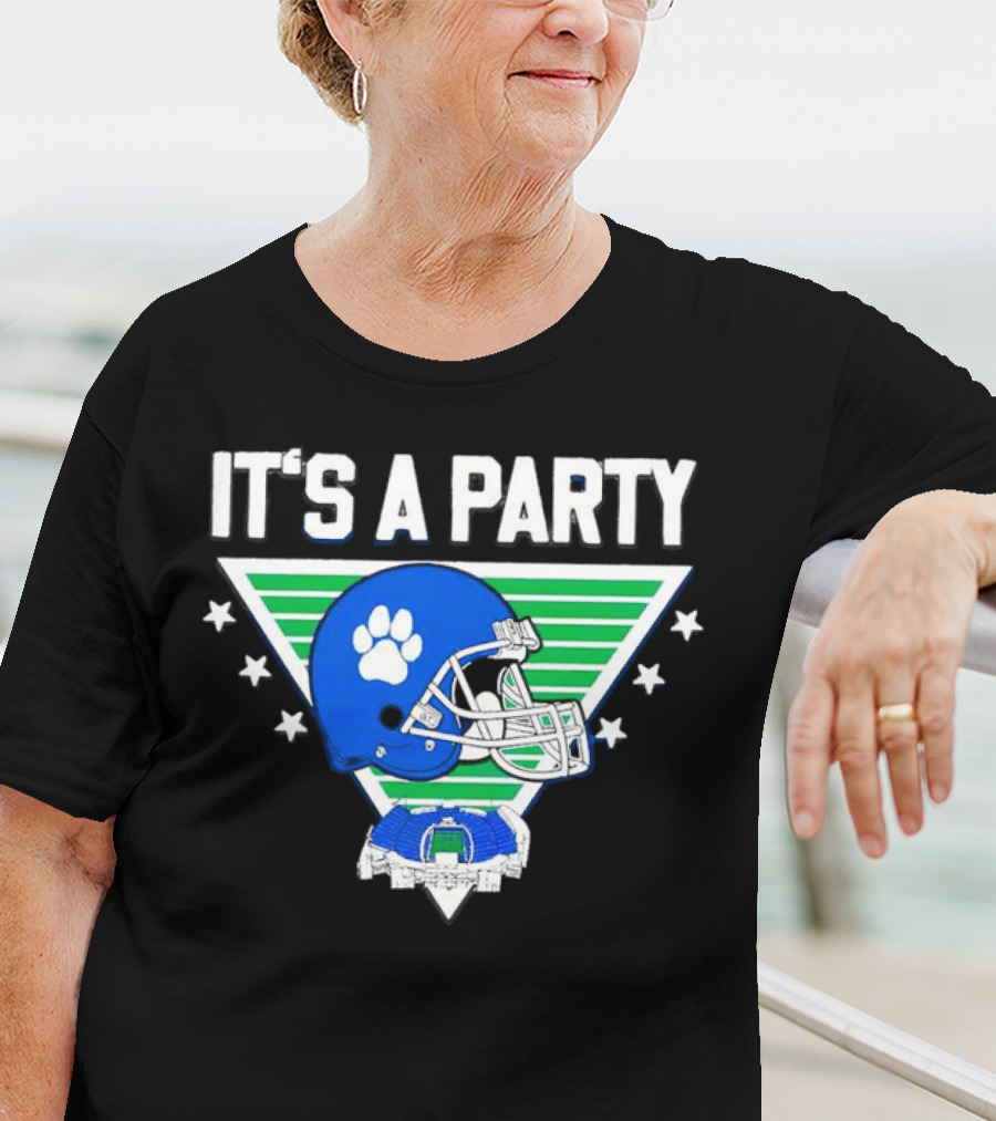 It's A Party Helmet Stadium Kentucky Wildcats T-Shirt