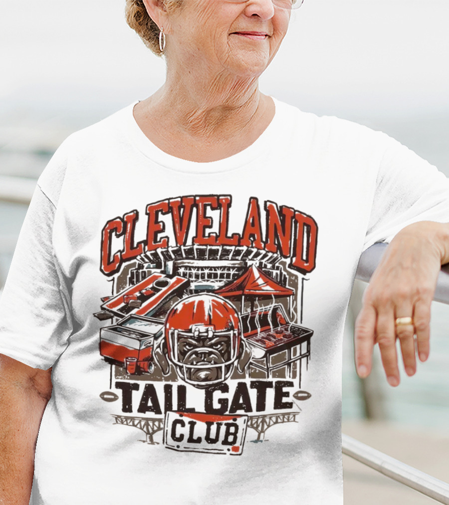 Cleveland Browns Tailgate Club Stadium Cornhole Helmet Grill T-Shirt