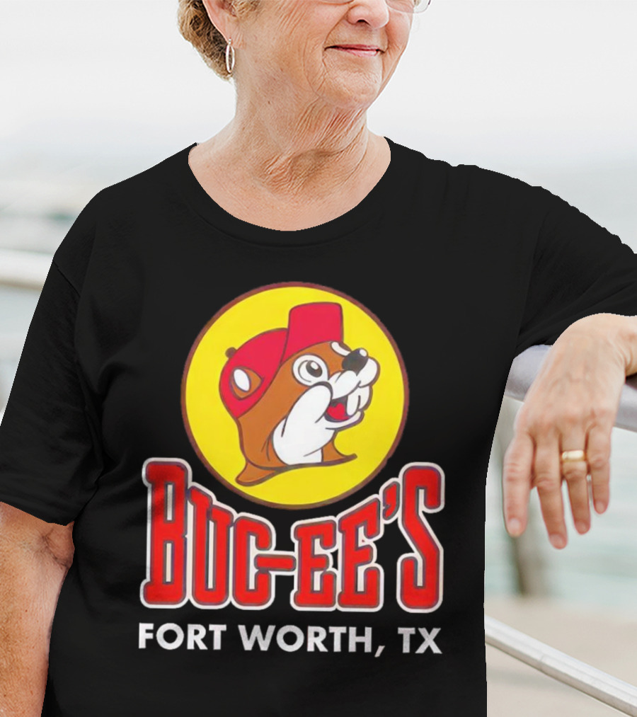 Buc-Ee's Fort Worth TX Logo With Beaming Beaver T-Shirt