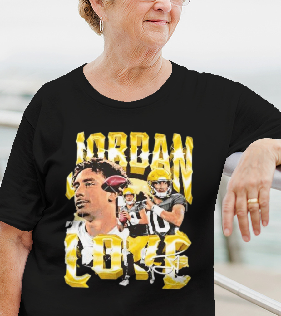 Jordan Love Green Bay Packers Vintage Signature Image T-Shirt