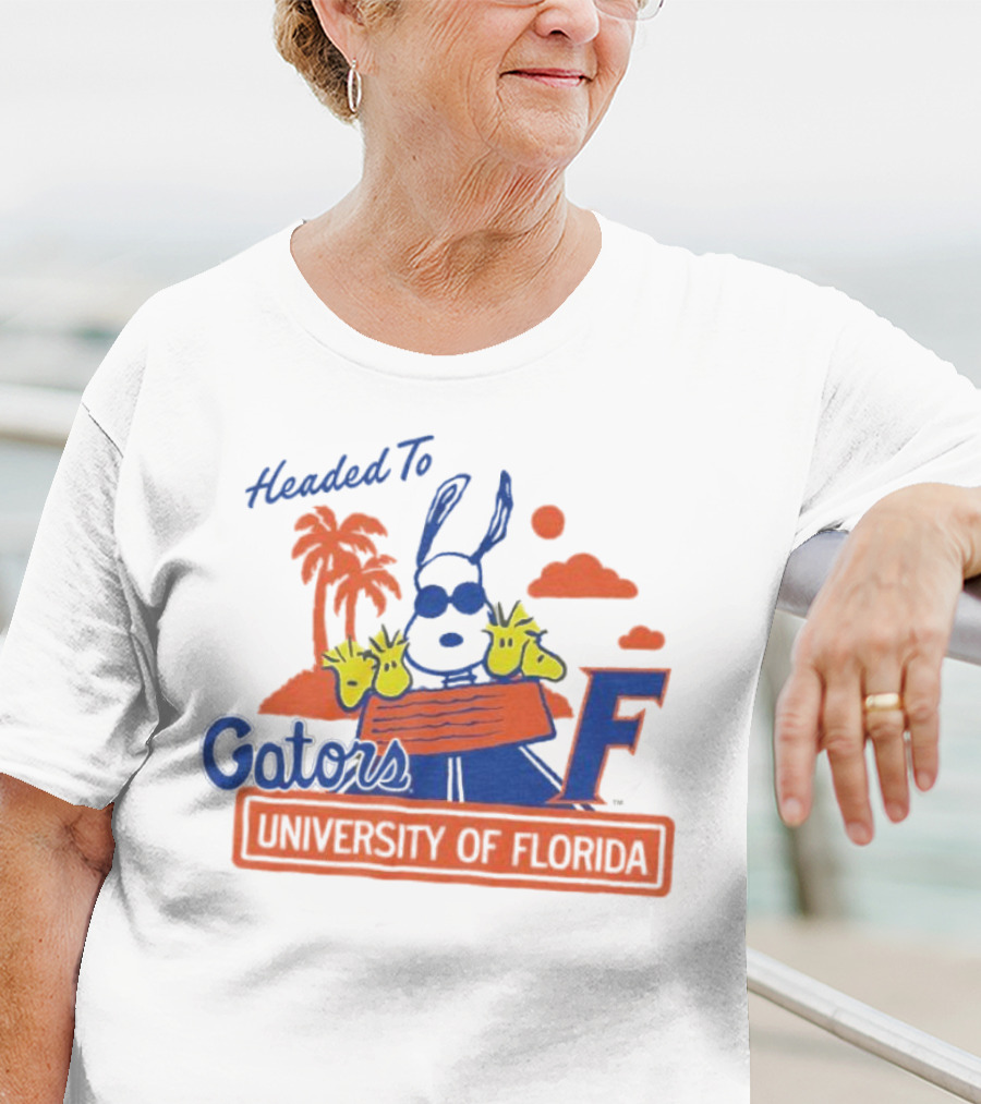 Headed To Gators University Of Florida Snoopy Woodstock Palm Trees Clouds T-Shirt