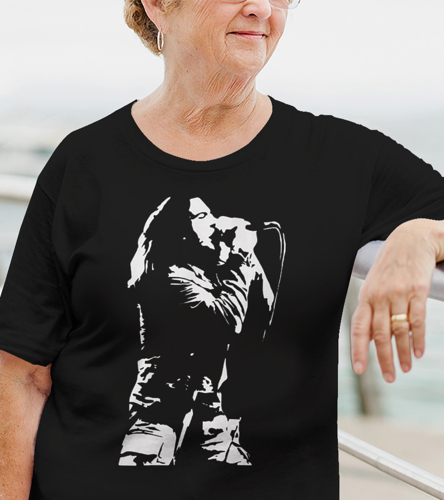 Eddie Vedder Pearl Jam Mic Performance T-Shirt