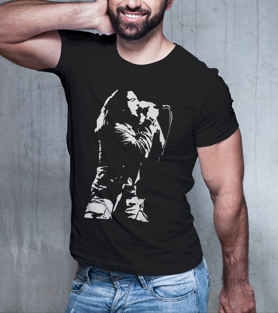 Eddie Vedder Pearl Jam Mic Performance T-Shirt