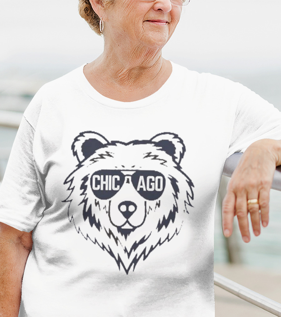 Chicago Bears Football Bear Face CHICAGO Sunglasses T-Shirt