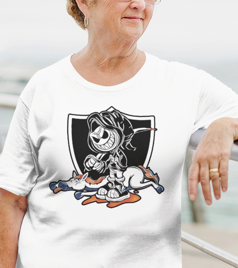 No Love For Denver Las Vegas Raiders Beat Denver Broncos Grim Reaper Over Broncos T-Shirt