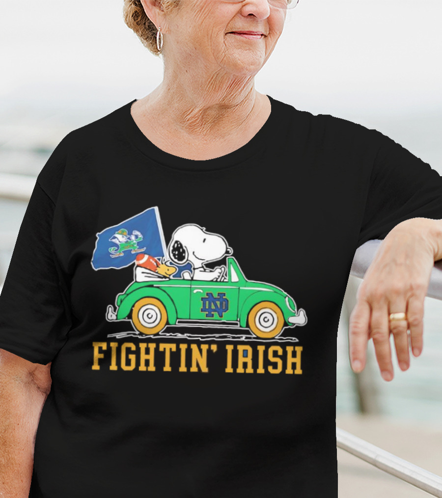 Snoopy And Woodstock Driving ND Car Fightin' Irish T-Shirt