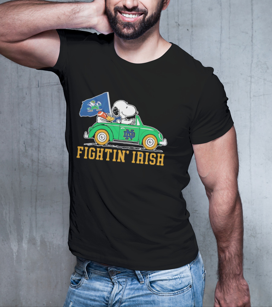 Snoopy And Woodstock Driving ND Car Fightin' Irish T-Shirt