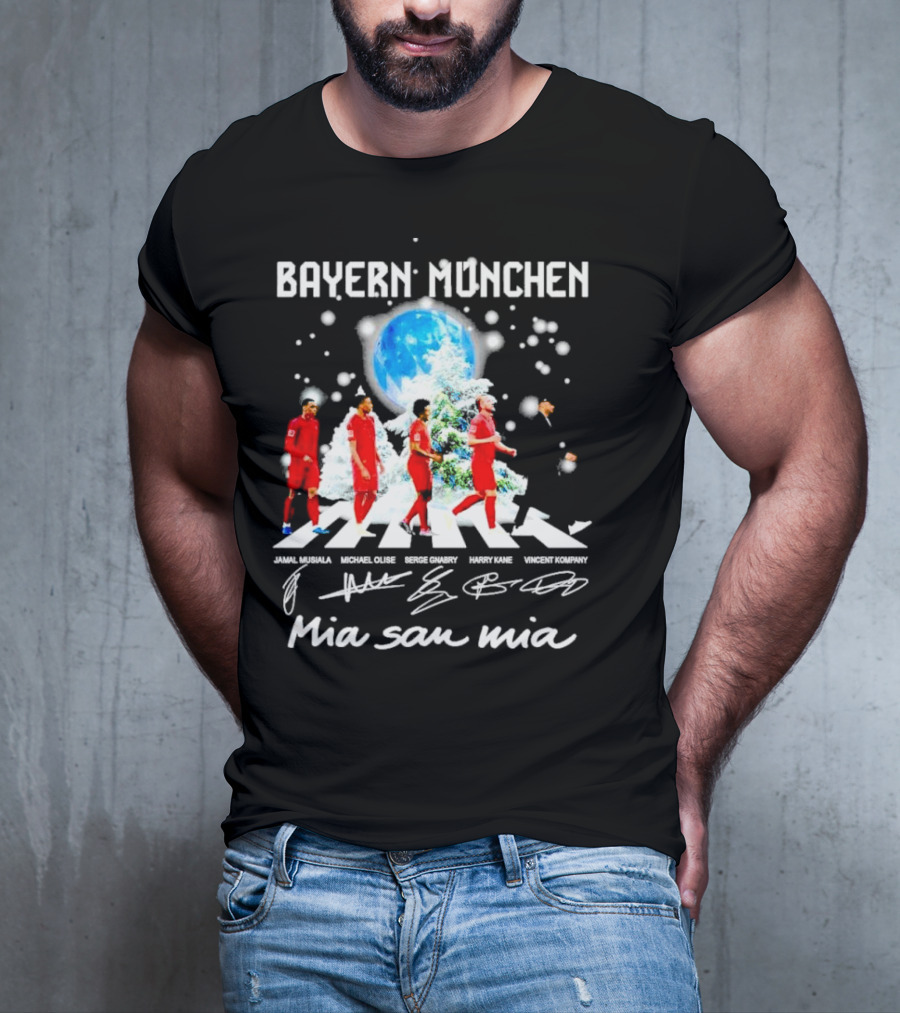 Bayern München Mia San Mia Abbey Road Jamal Musiala Michael Olise Serge Gnabry Harry Kane Vincent Kompany Christmas T-Shirt