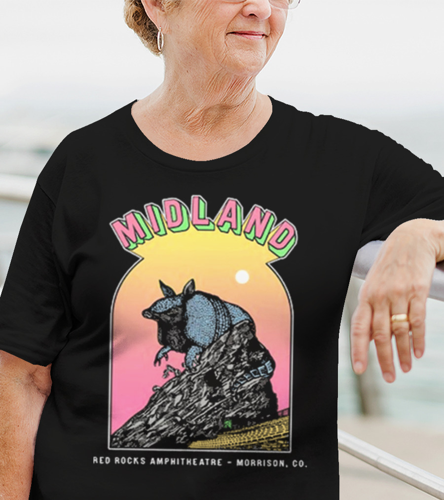 Midland Red Rocks Amphitheatre Armadillo Morrison CO T-Shirt