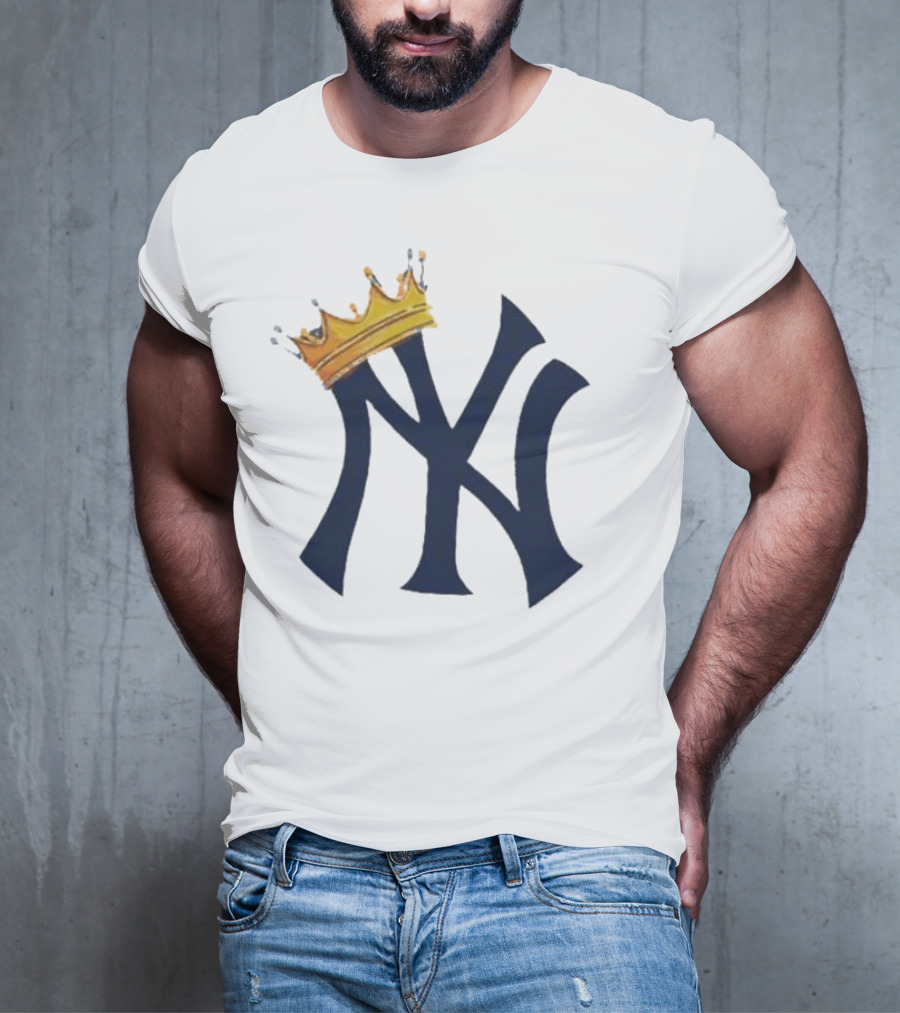 New York Yankees Logo With Crowned King Emblem T-Shirt