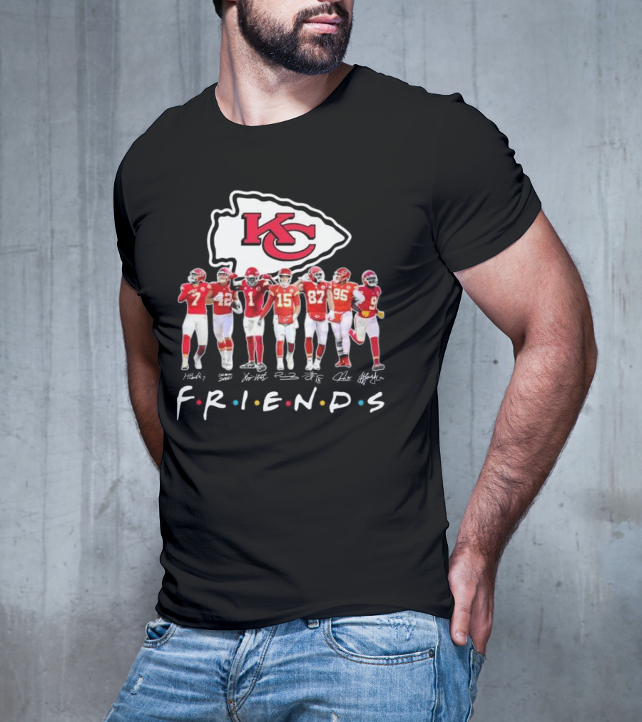 Kansas City Chiefs Friends Signatures Football Team T-Shirt