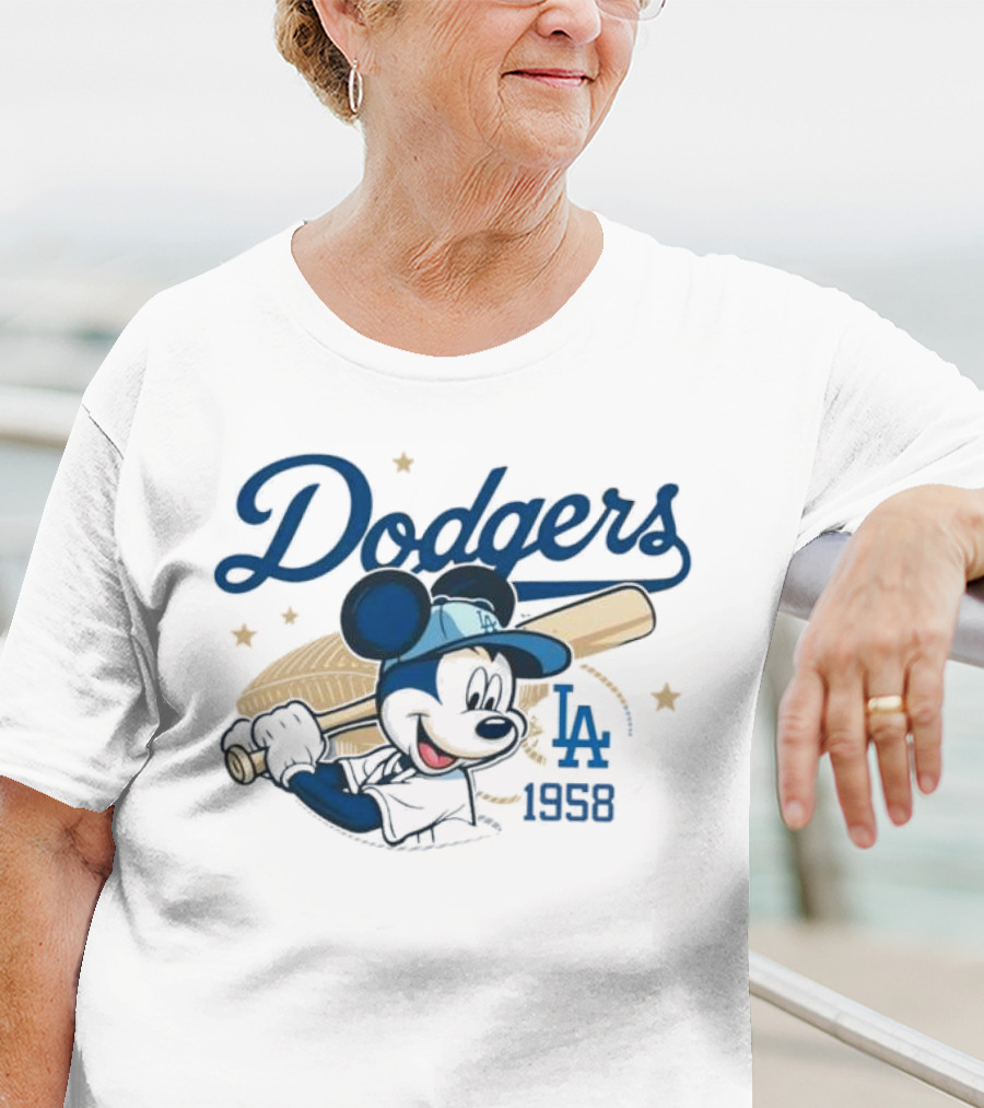 Mickey Mouse Dodgers LA 1958 Baseball MLB Team Retro Fashion T-Shirt