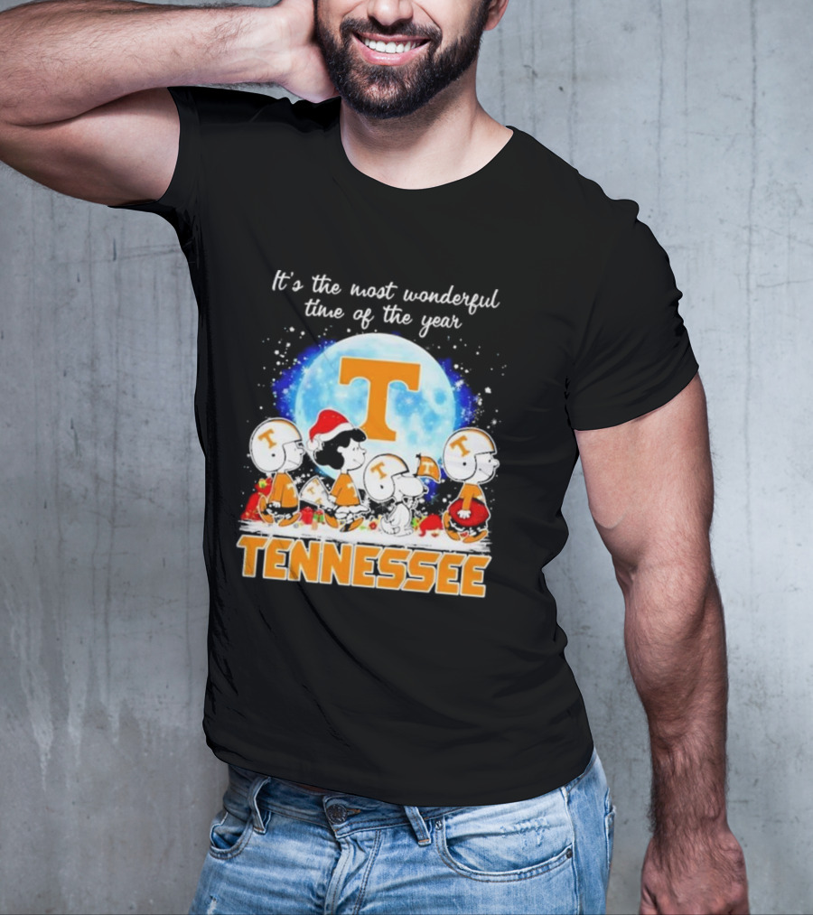 Peanuts Tennessee Volunteers It's The Most Wonderful Time Of The Year Christmas Snoopy Woodstock Lucy Moon T-Shirt