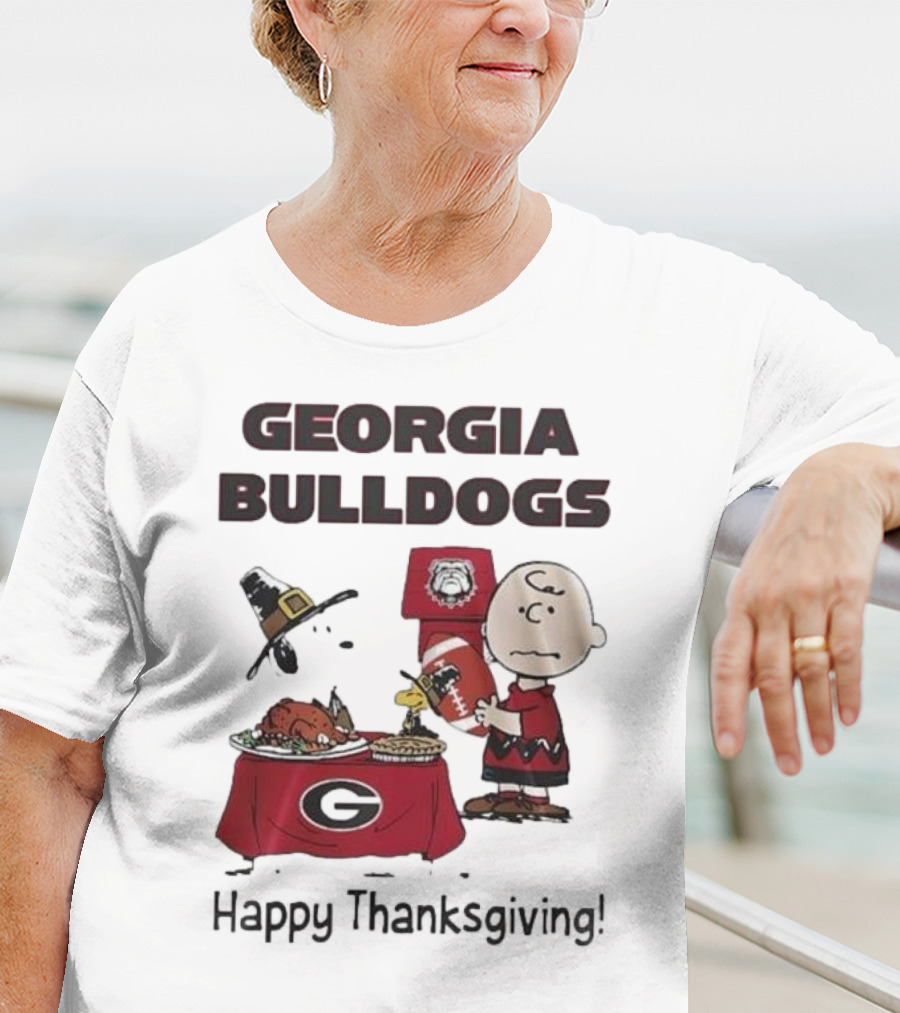 Georgia Bulldogs Peanuts Thanksgiving Celebrations Charlie Brown Football T-Shirt