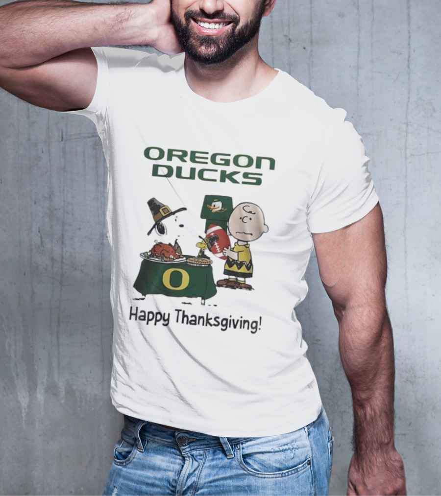 Oregon Ducks Peanuts Happy Thanksgiving Football T-Shirt
