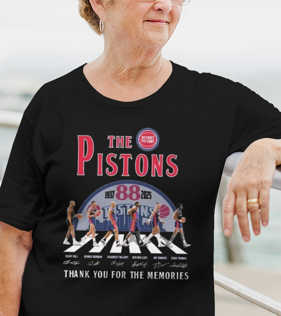 The Pistons 88 1937-2025 Thank You For The Memories Walking Signatures Grant Hill Dennis Rodman Chauncey Billups Ben Wallace Joe Dumars Isiah Thomas T-Shirt