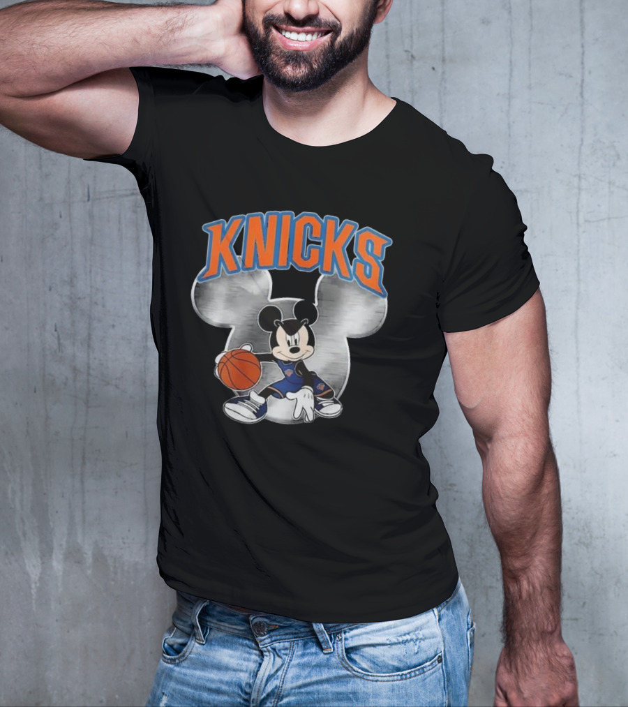 Knicks Mickey Mouse Basketball Christmas T-Shirt
