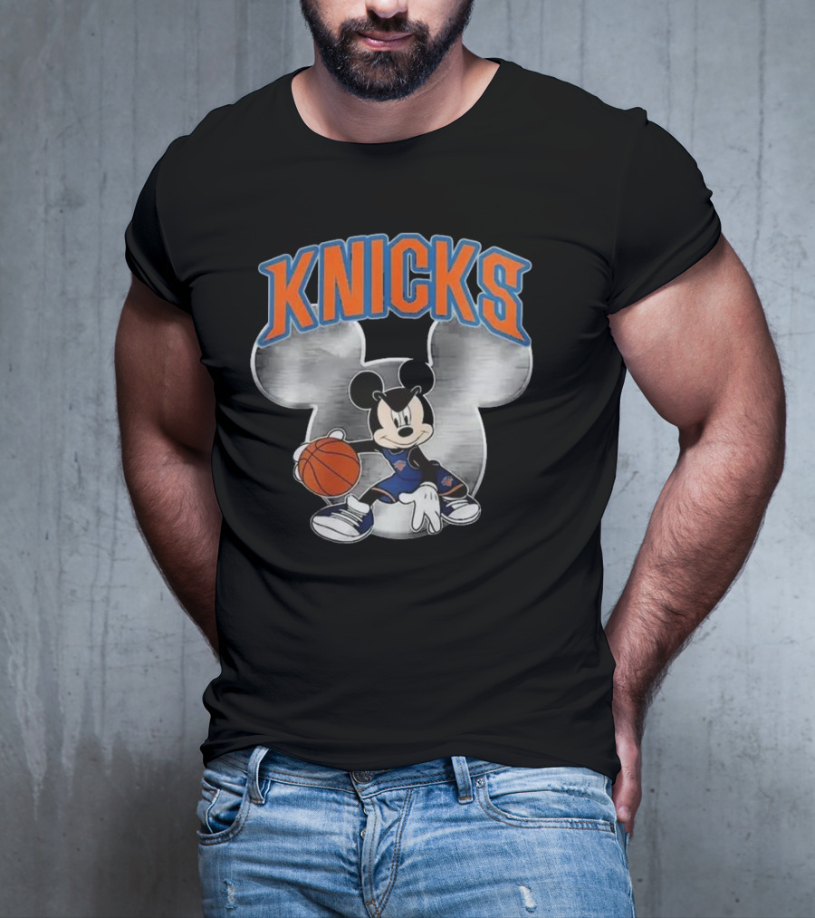 Knicks Mickey Mouse Basketball Christmas T-Shirt