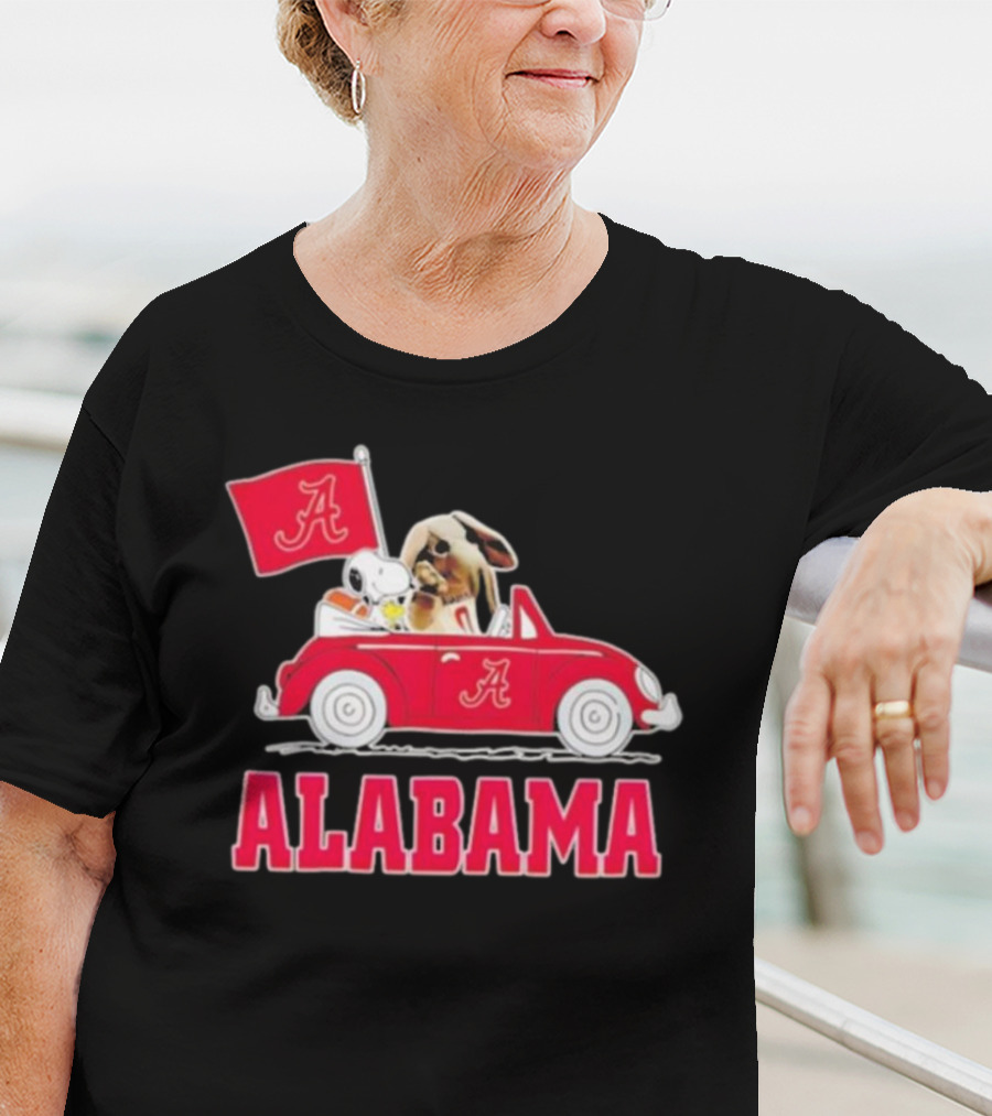 Snoopy And Big Al Driving Red Car With Alabama Flag Crimson Tide T-Shirt