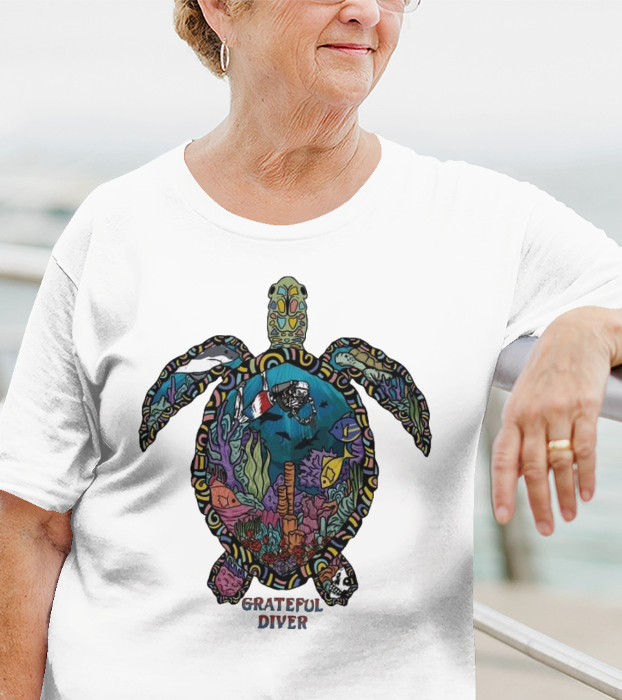 Grateful Diver Psychedelic Turtle Underwater Exploration UV T-Shirt