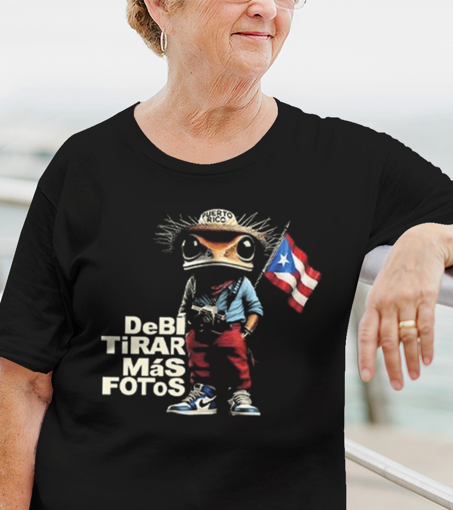 DeBi TiRAR Más FoTOs Puerto Rico Flag Frog Character Shoes T-Shirt