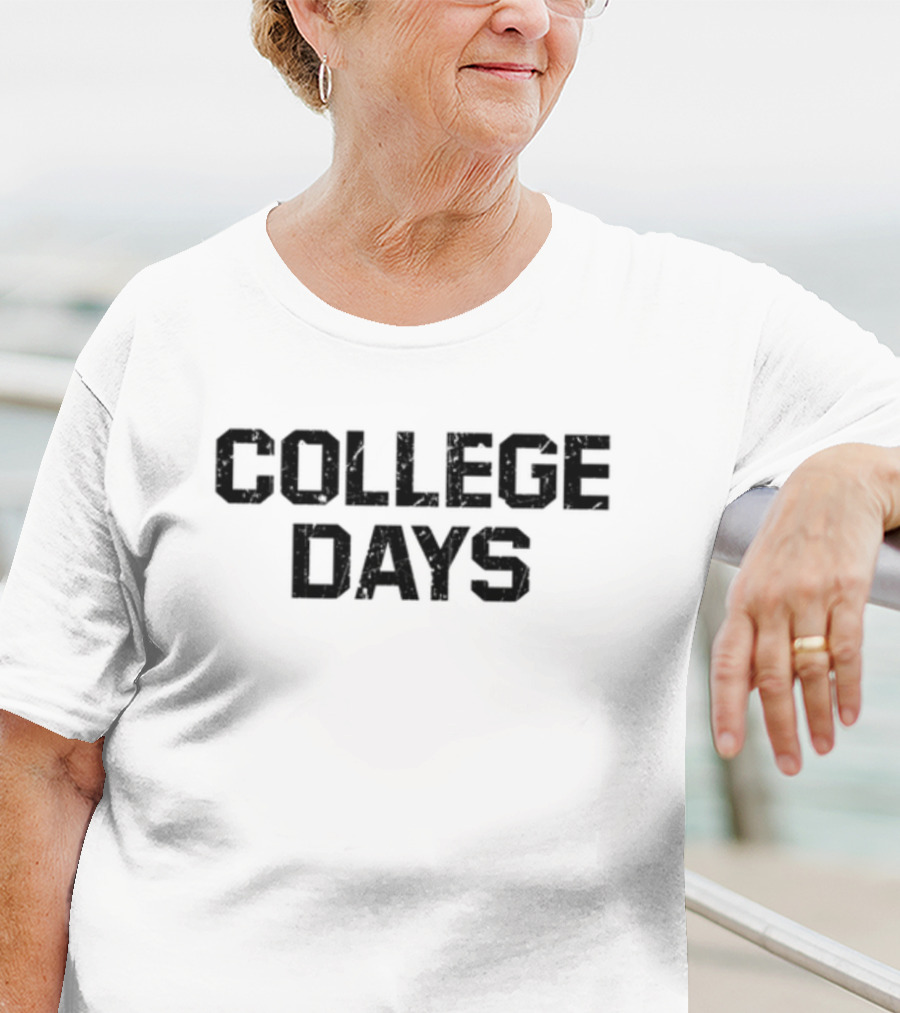 College Days Collegiate Style Vintage Nostalgia T-Shirt