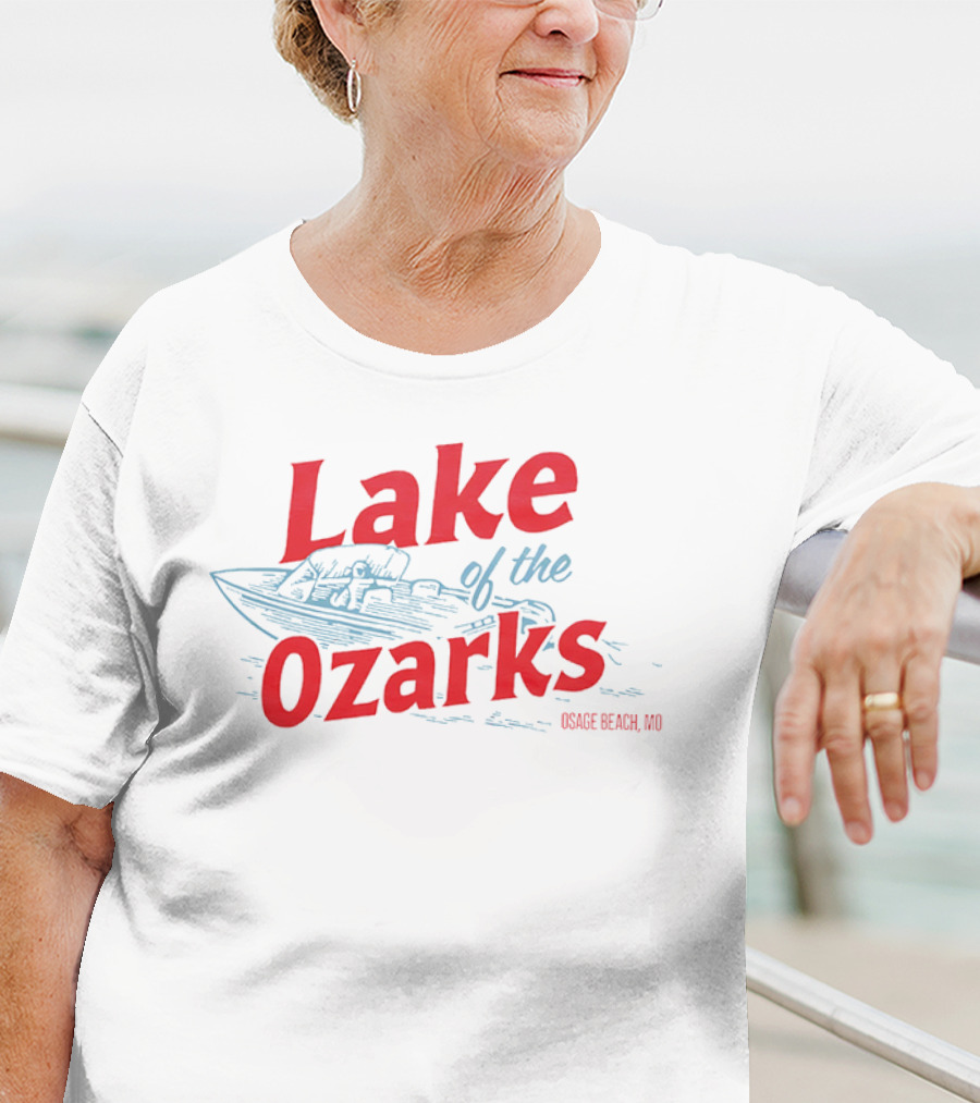Lake Of The Ozarks Osage Beach MO Retro Boat Illustration T-Shirt