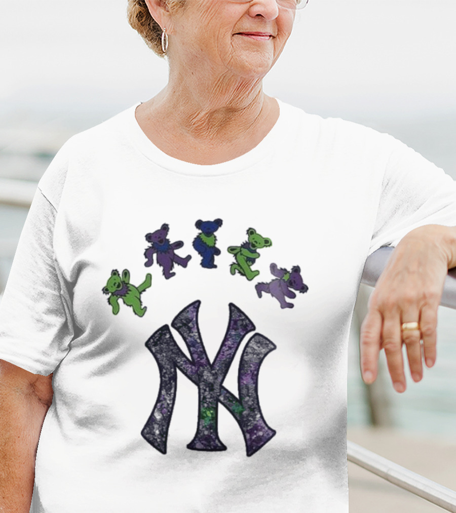 New York Yankees Grateful Dead Bears 2025 T-Shirt