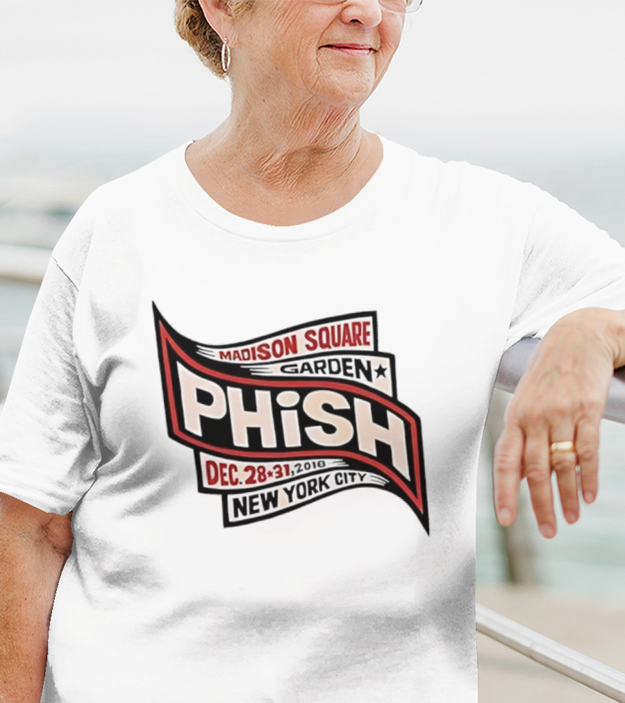 Madison Square Garden Phish December 28 T-Shirt