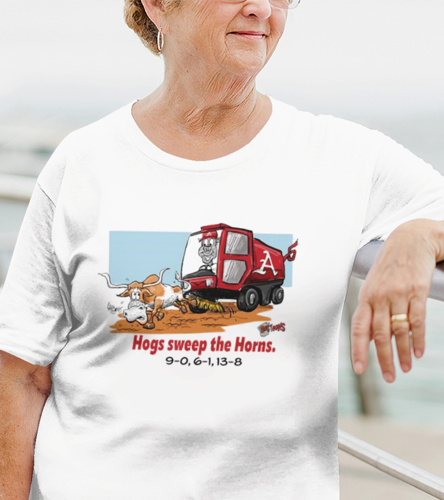Hogs Sweep The Horns Texas Longhorns Vs. Arkansas Razorbacks T-Shirt