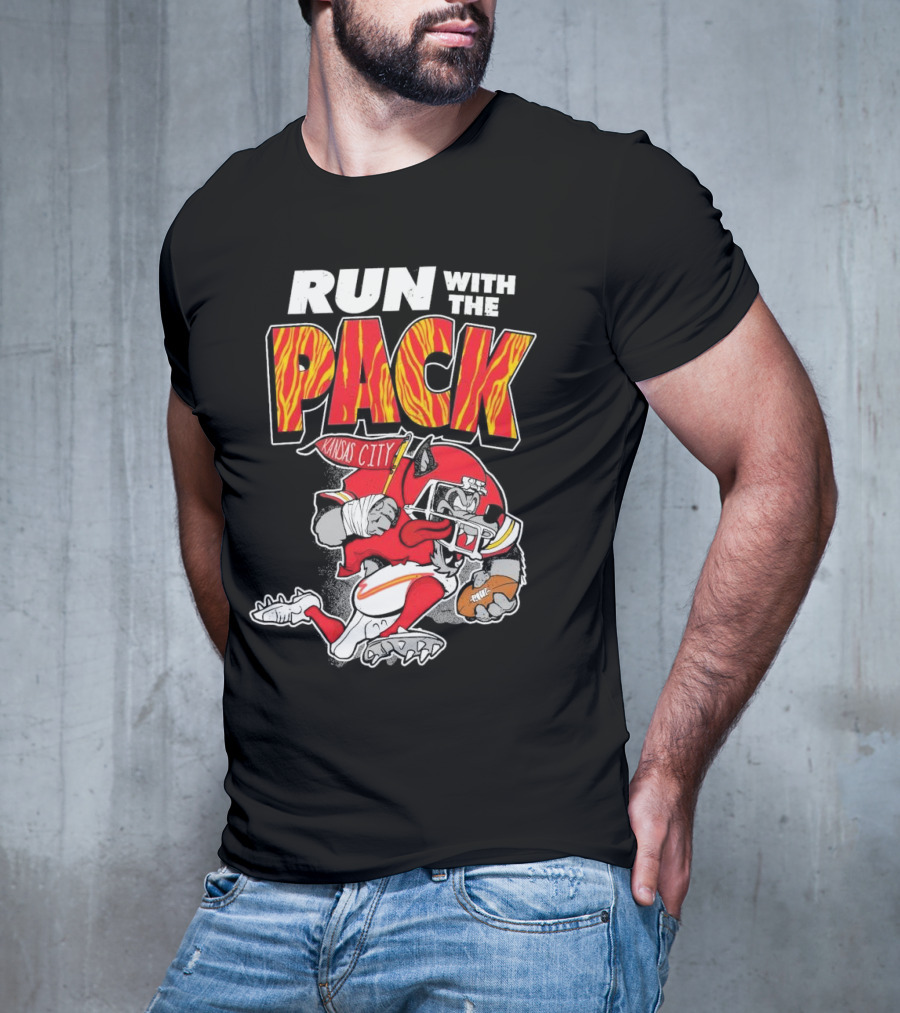 Run With The Pack Kansas City Chiefs KC Wolf 2025 T-Shirt